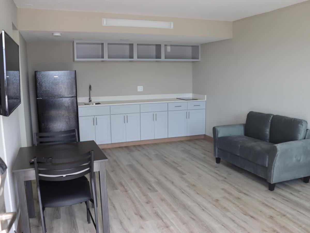 Crossroads Inn & Suites West Memphis Bagian luar foto