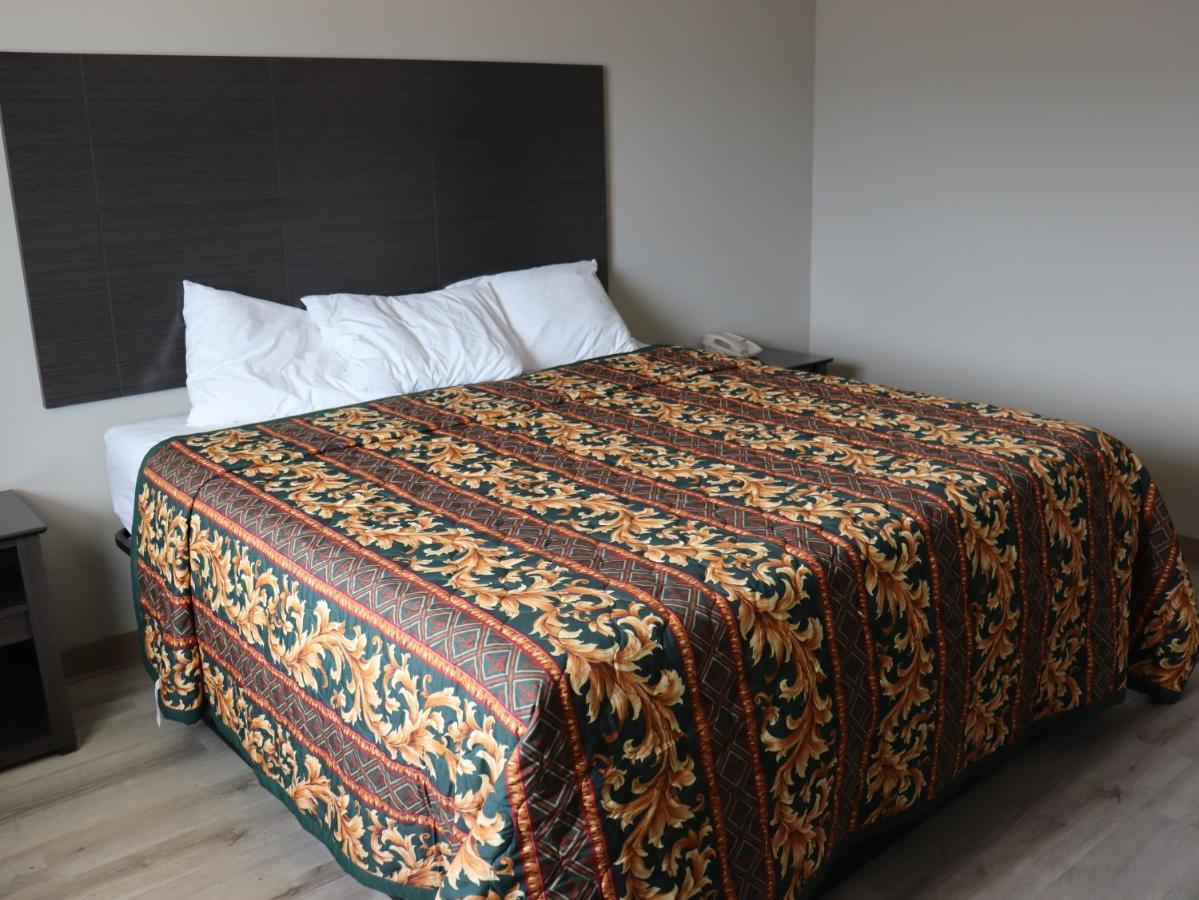 Crossroads Inn & Suites West Memphis Bagian luar foto